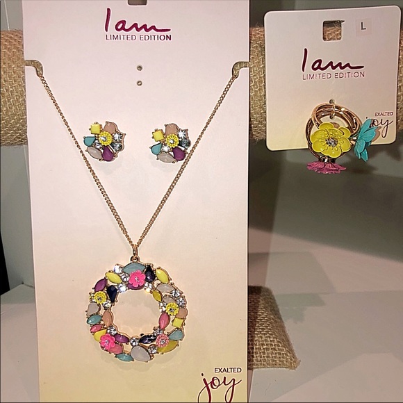 JEWELRY SET “I am” line-Necklace, earrings & ring - Picture 3 of 5